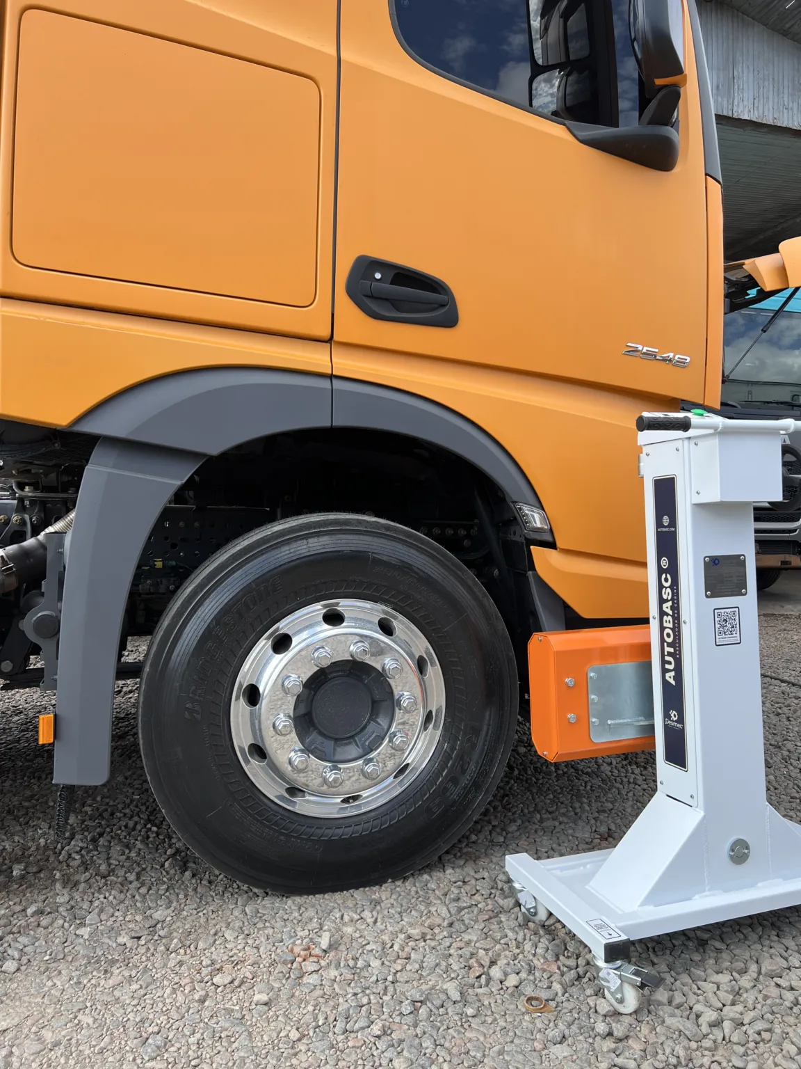 basculador automático de cabines com mercedes